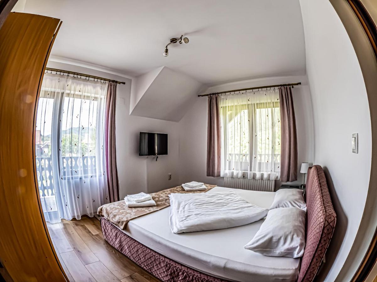 Casa Iulia Villa Pojorîta Buitenkant foto
